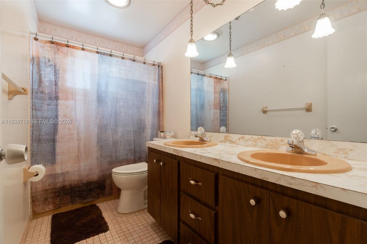 7500 Polk St, Hollywood, FL 33024 Photo