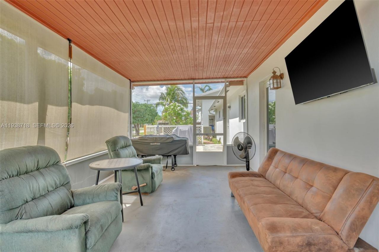 7500 Polk St, Hollywood, FL 33024 Photo