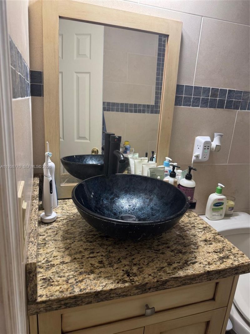 17 E 50th Pl, Hialeah, FL 33013 Photo