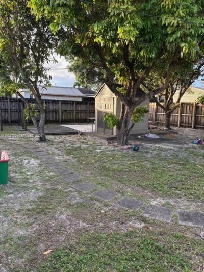 17 E 50th Pl, Hialeah, FL 33013 Photo