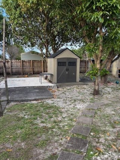 17 E 50th Pl, Hialeah, FL 33013 Photo