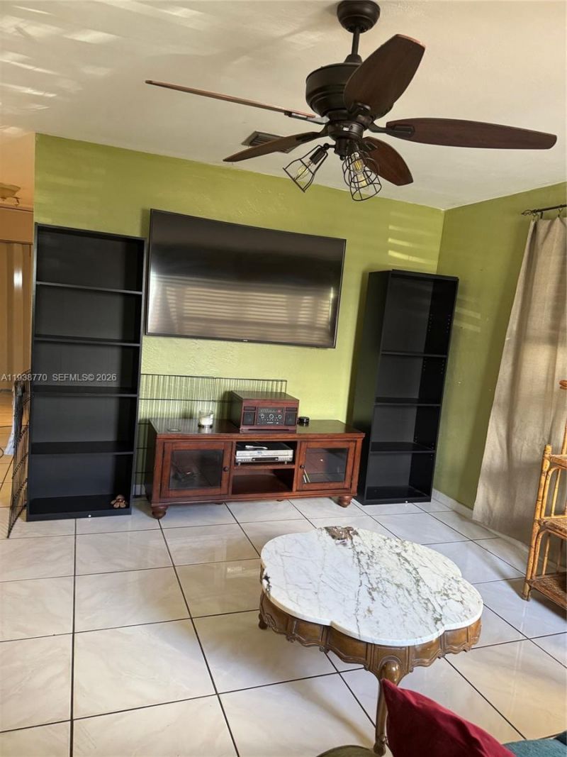 17 E 50th Pl, Hialeah, FL 33013 Photo