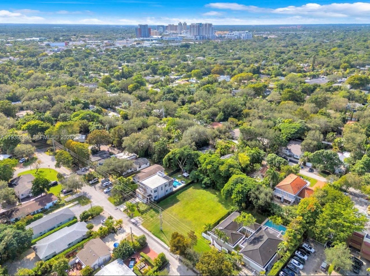 7240 SW 63rd Ct, South Miami, FL 33143 Photo