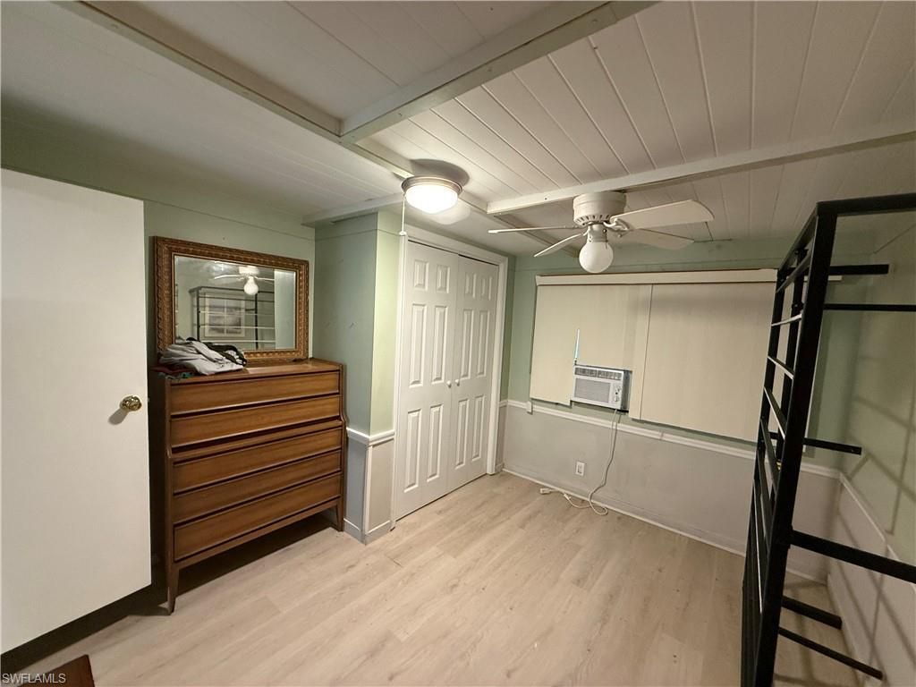 539 Poinsettia Ln, Unit 152, Naples, FL 34114 Photo