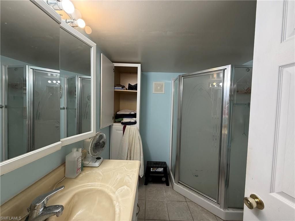 539 Poinsettia Ln, Unit 152, Naples, FL 34114 Photo