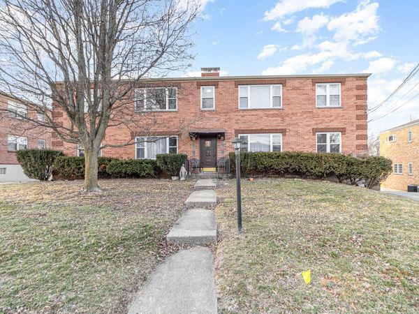 37 Holly Woods Drive, Fort Thomas, KY 41075