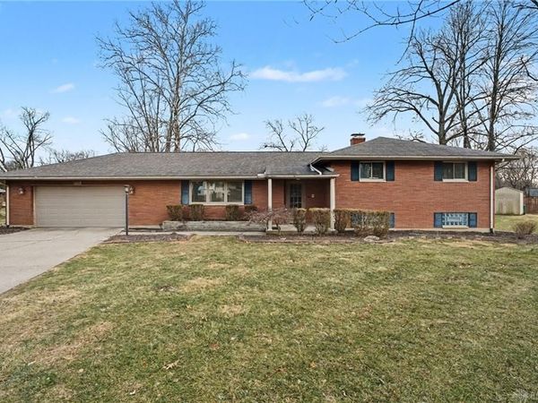 300 Heidi Court, Washington TWP, OH 45459