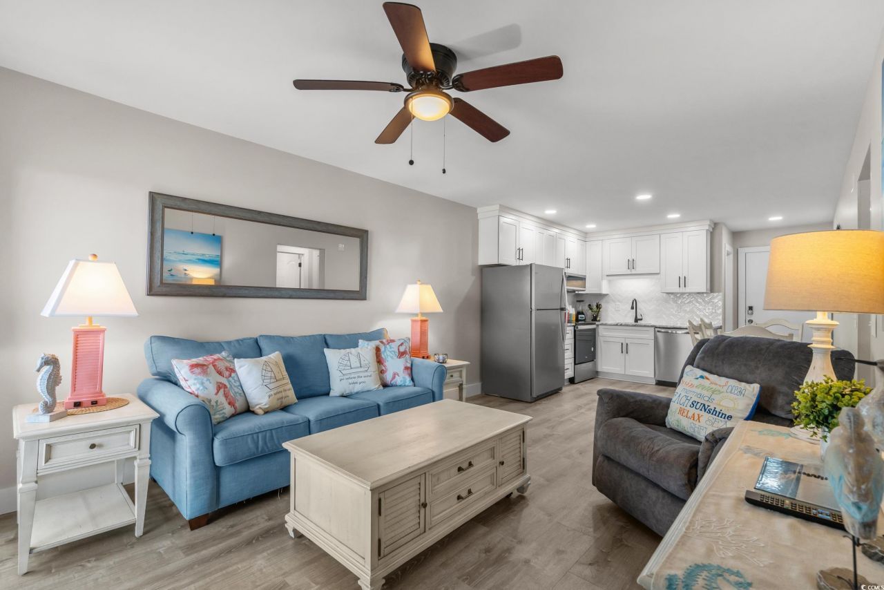 9560 Shore Dr. Photo 7