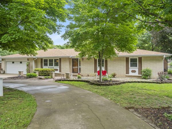 3206 W Grayrock Drive , Springfield, MO 65810