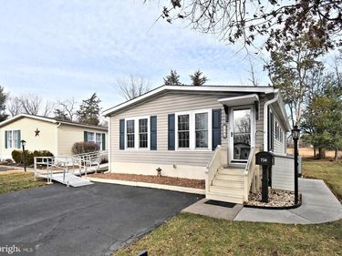 734 ASPEN CIRCLE, RED HILL, PA 18076