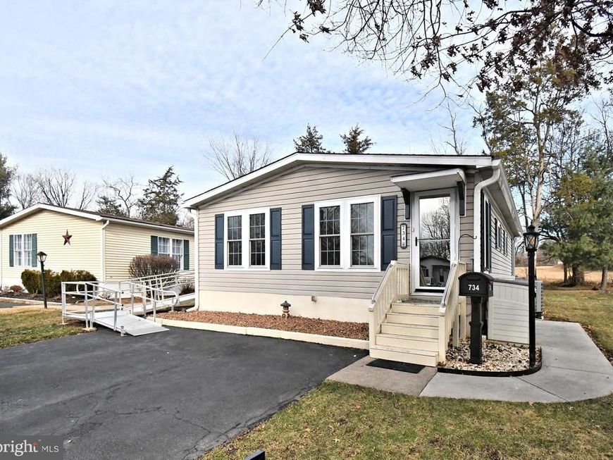 734 Aspen Circle, Red Hill, PA 18076 Main Photo