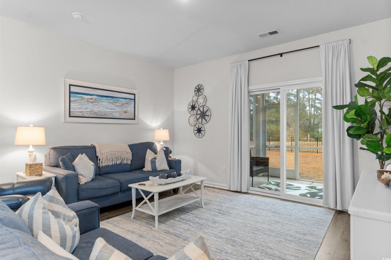 2683 Pegasus Place Photo 13