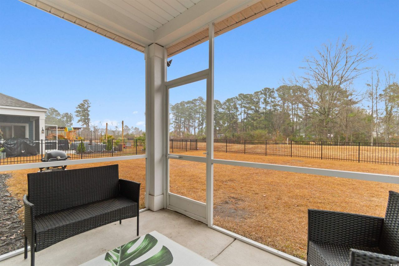 2683 Pegasus Place Photo 28