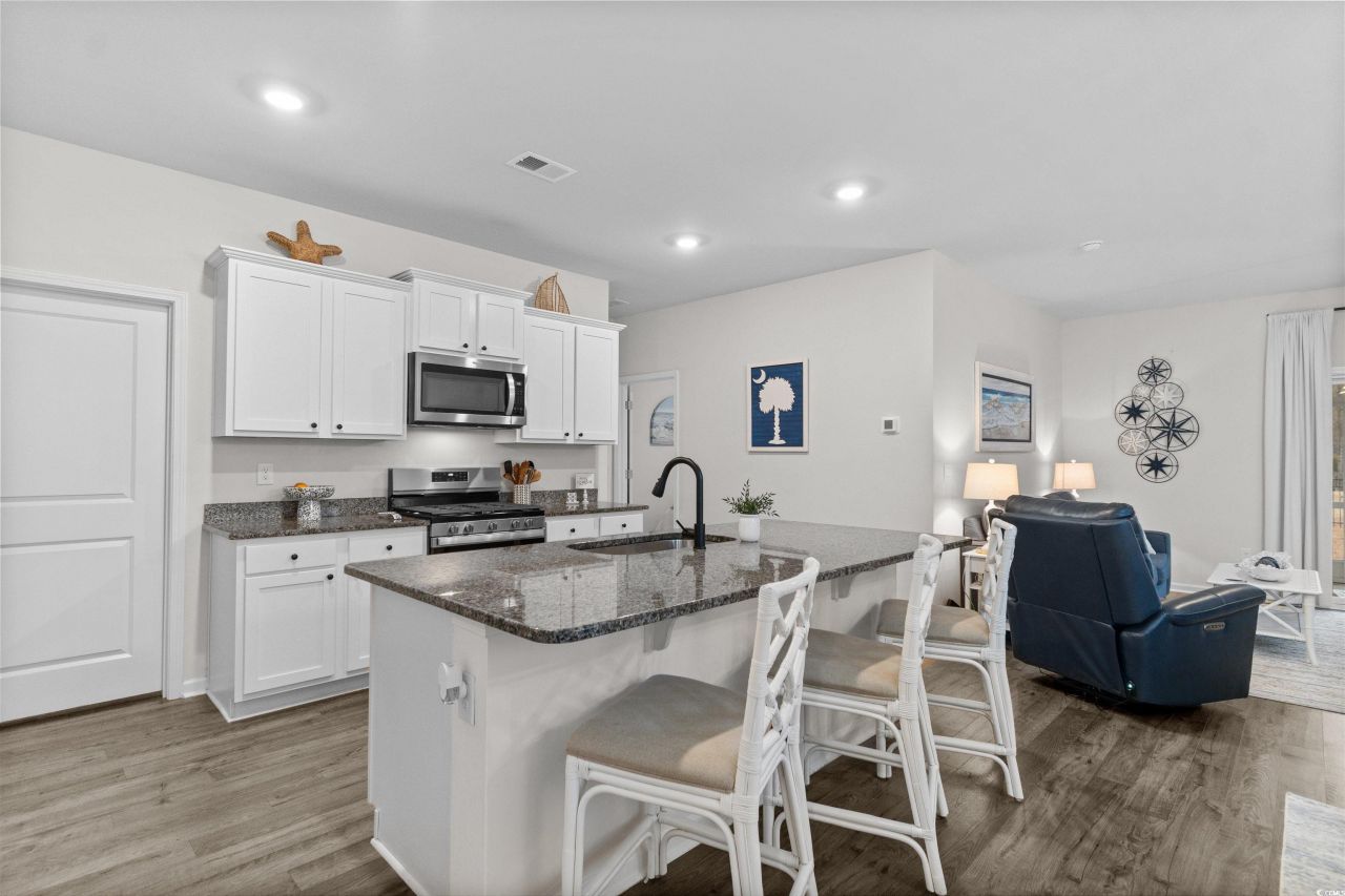 2683 Pegasus Place Photo 6