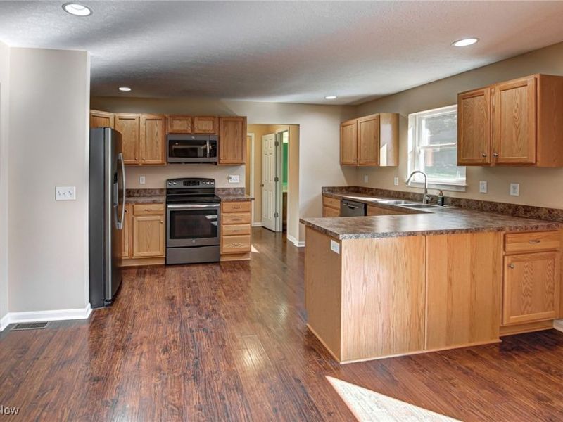 11768 Valley View Road, Northfield, OH 44067 Photo 12