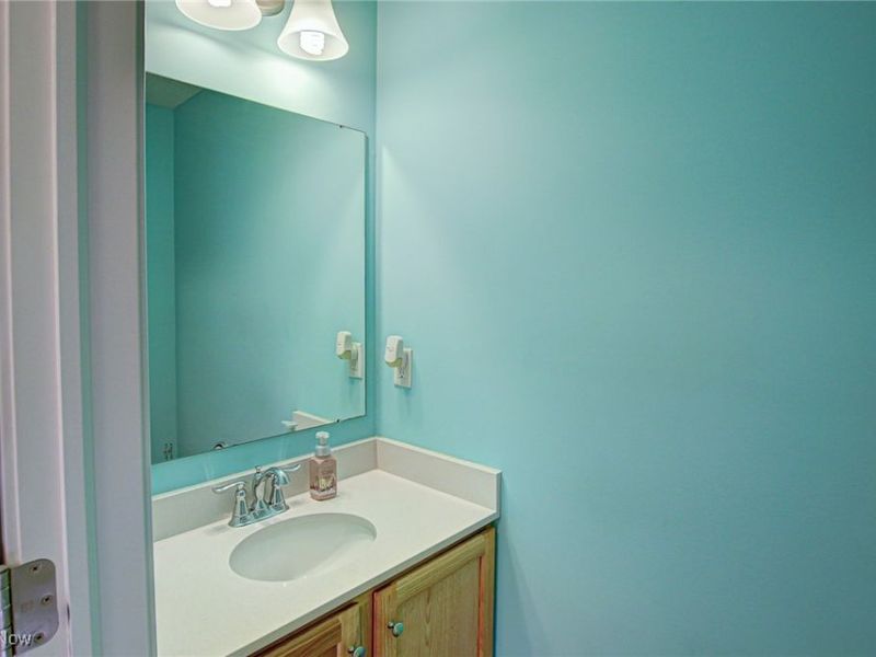 11768 Valley View Road, Northfield, OH 44067 Photo 17