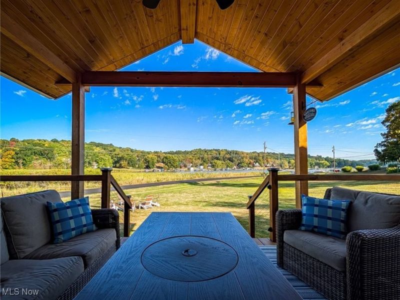 546 E Mohawk Drive, Malvern, OH 44644 Photo 33