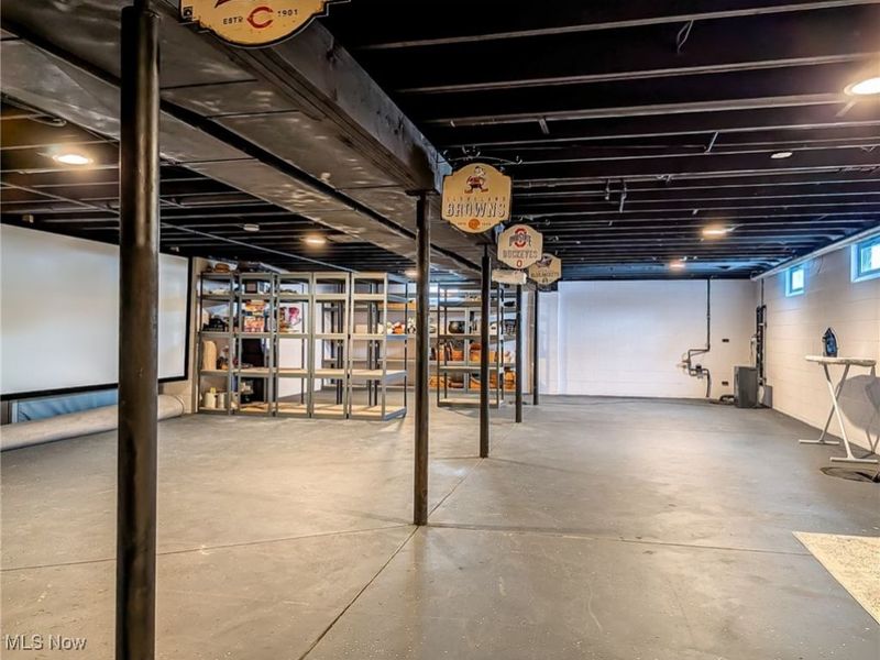 546 E Mohawk Drive, Malvern, OH 44644 Photo 39