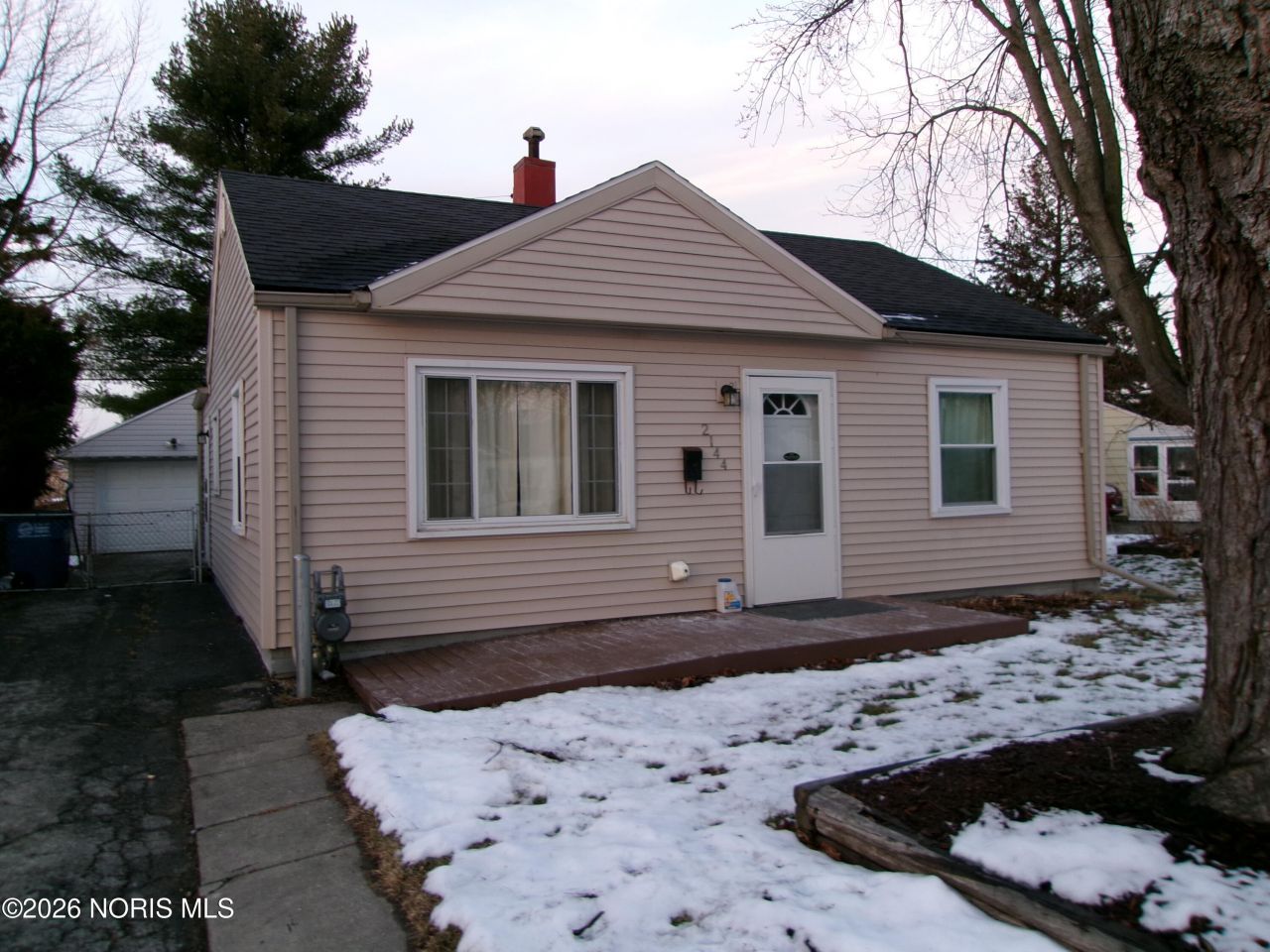 2144 Aberdeen Avenue, Toledo, OH 43614 Main Photo