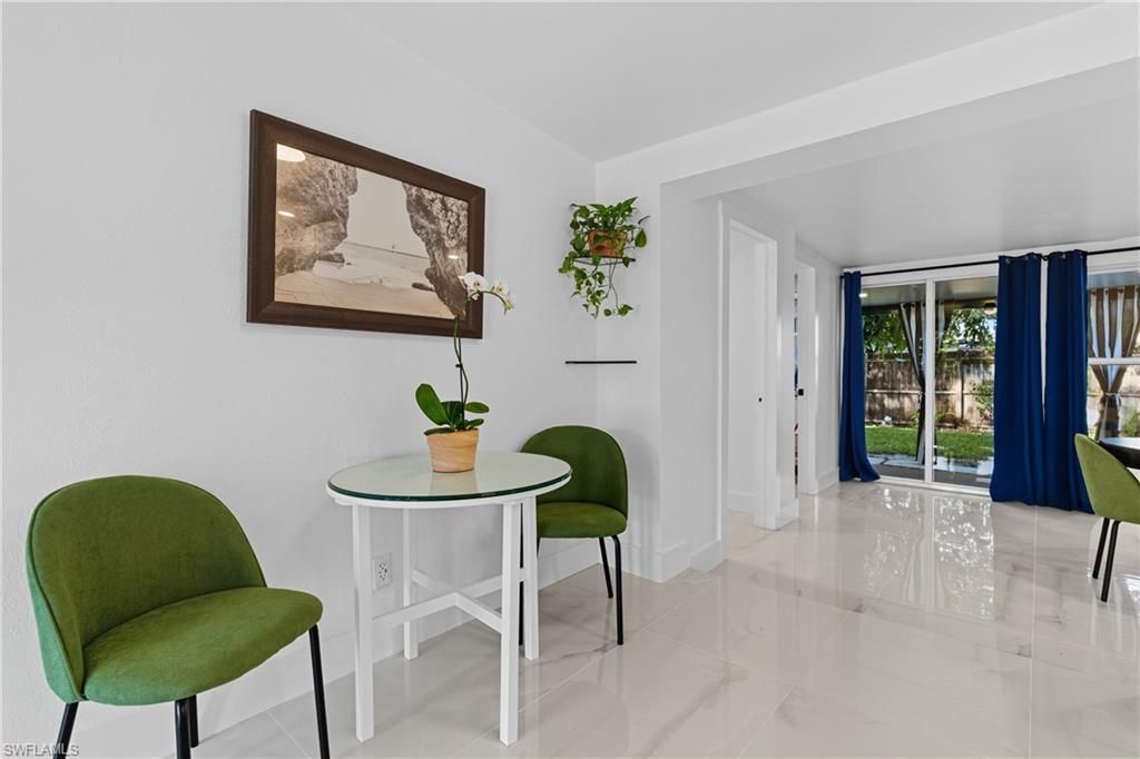 1280 Pine St , Naples, FL 34104 Photo