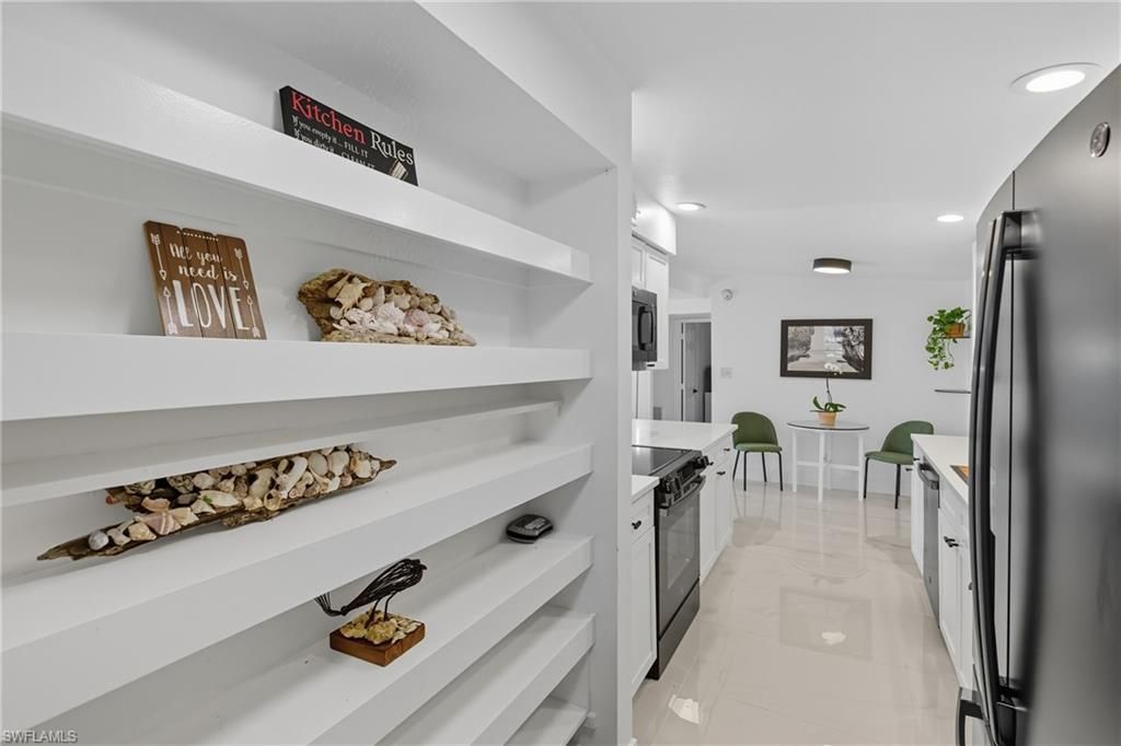 1280 Pine St , Naples, FL 34104 Photo