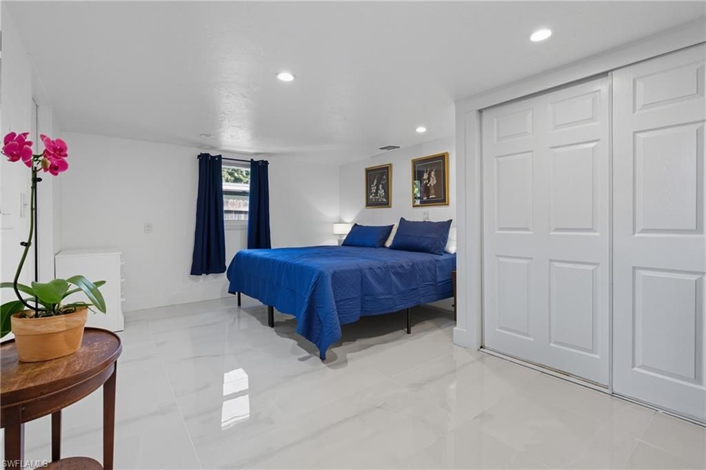 1280 Pine St , Naples, FL 34104 Photo