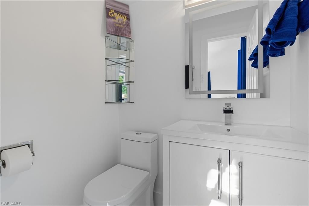 1280 Pine St , Naples, FL 34104 Photo