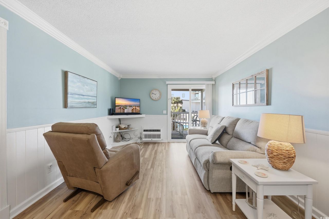 9560 Shore Dr. Photo 11