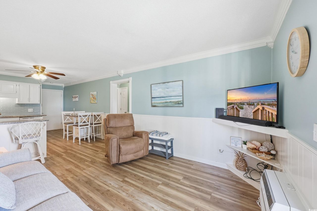 9560 Shore Dr. Photo 12