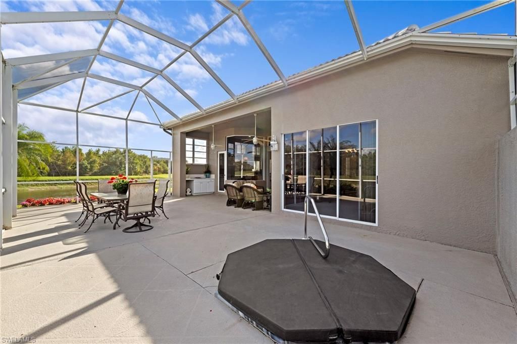 19415 Silver Oak Dr, Estero, FL 33967 Photo