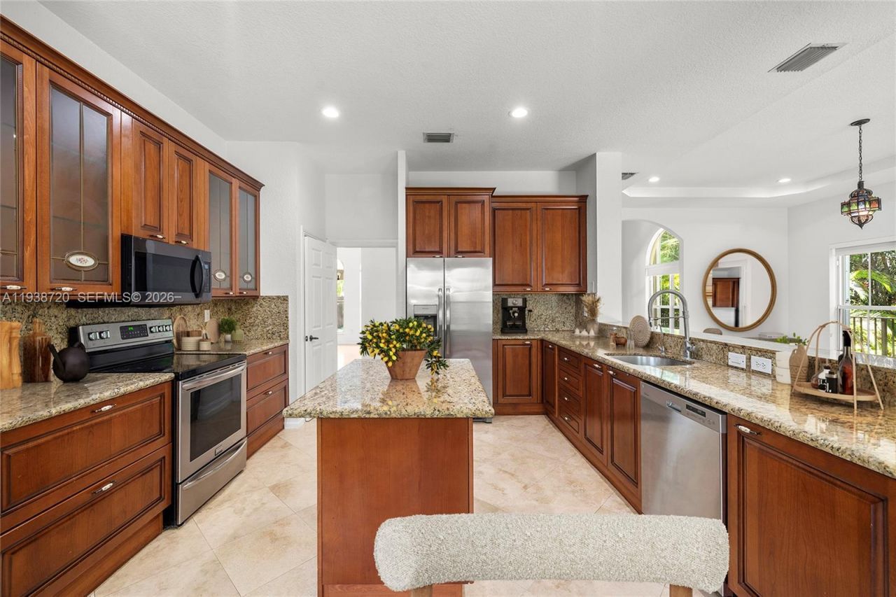 3211 Morris Ln, Coconut Grove, FL 33133 Photo