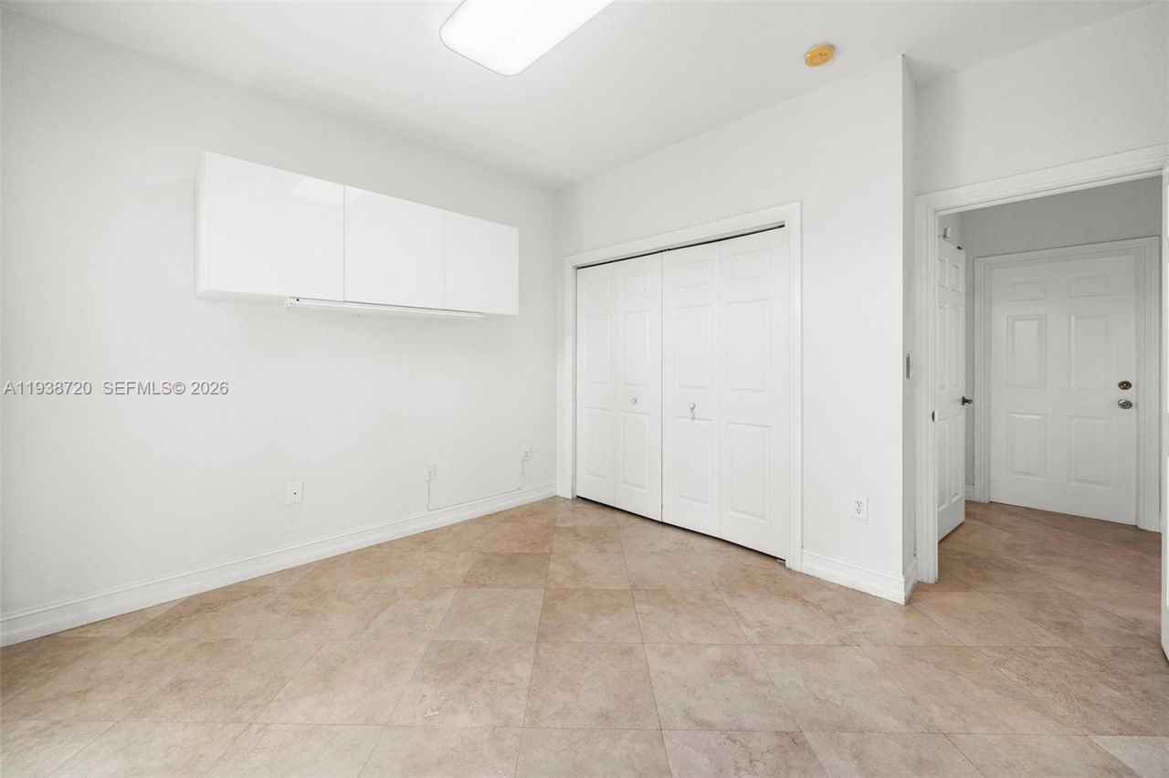 3211 Morris Ln, Coconut Grove, FL 33133 Photo