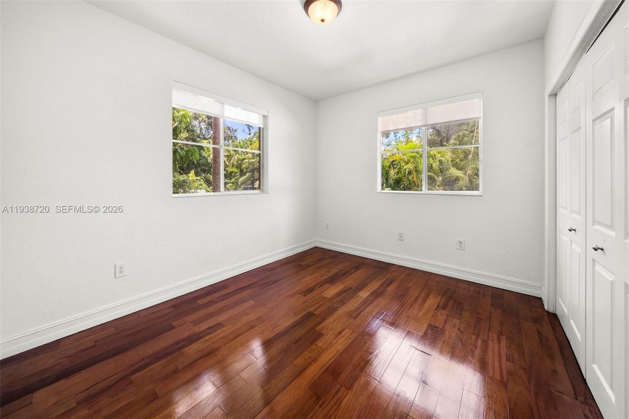 3211 Morris Ln, Coconut Grove, FL 33133 Photo