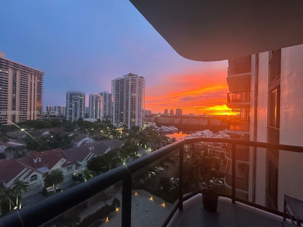 19667 Turnberry Way, Unit 10B+DEN+CA, Aventura, FL 33180 Photo