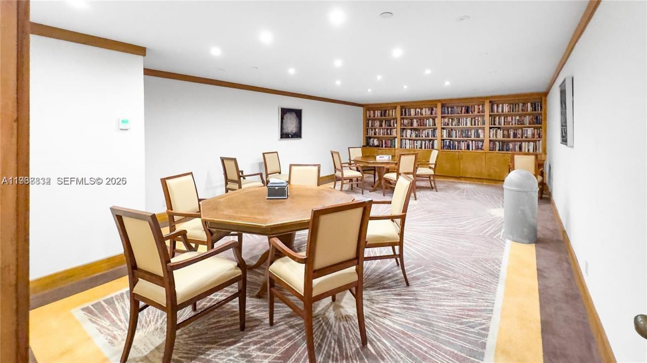 19667 Turnberry Way, Unit 10B+DEN+CA, Aventura, FL 33180 Photo