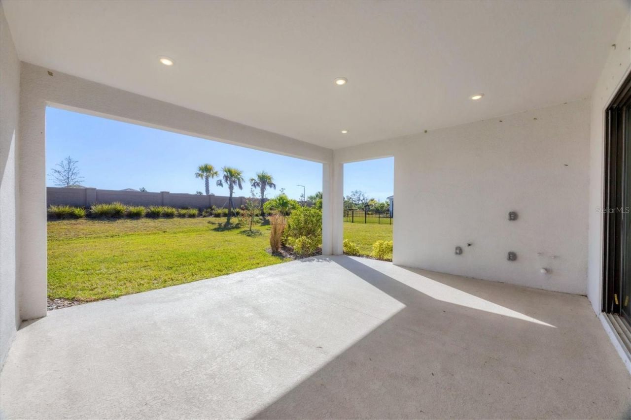 11328 Trivio Terrace, Palmetto, FL 34221 Photo