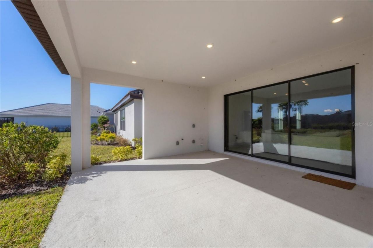 11328 Trivio Terrace, Palmetto, FL 34221 Photo