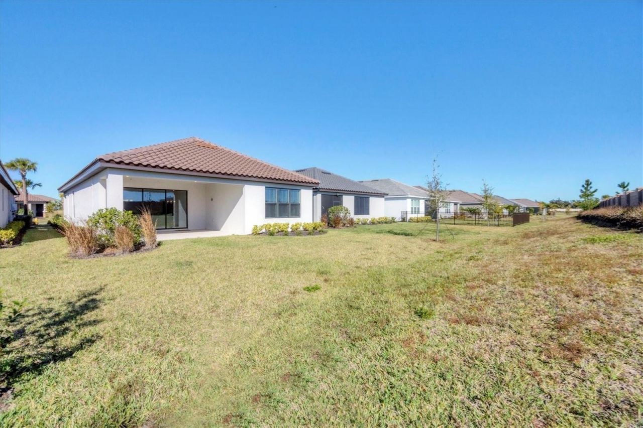 11328 Trivio Terrace, Palmetto, FL 34221 Photo