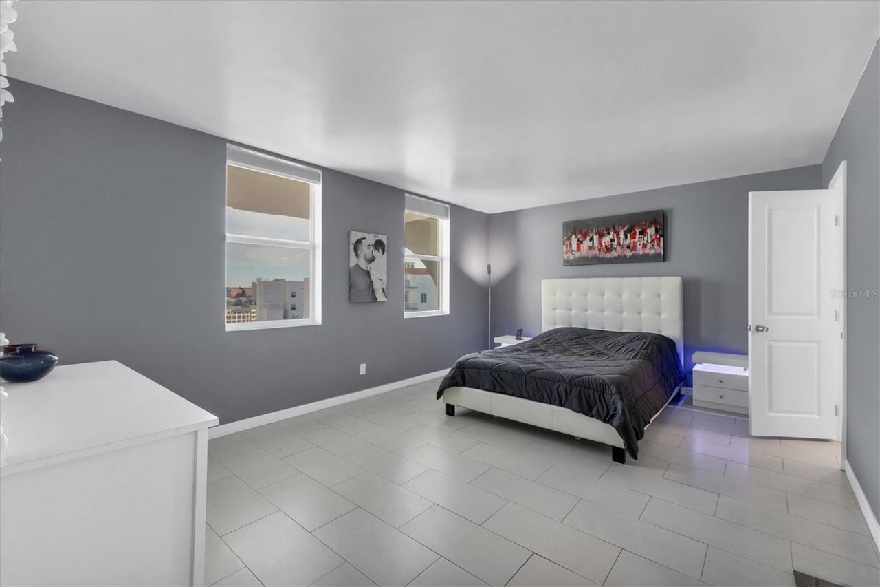 101 S Gulfstream Avenue, Unit 15E, Sarasota, FL 34236 Photo