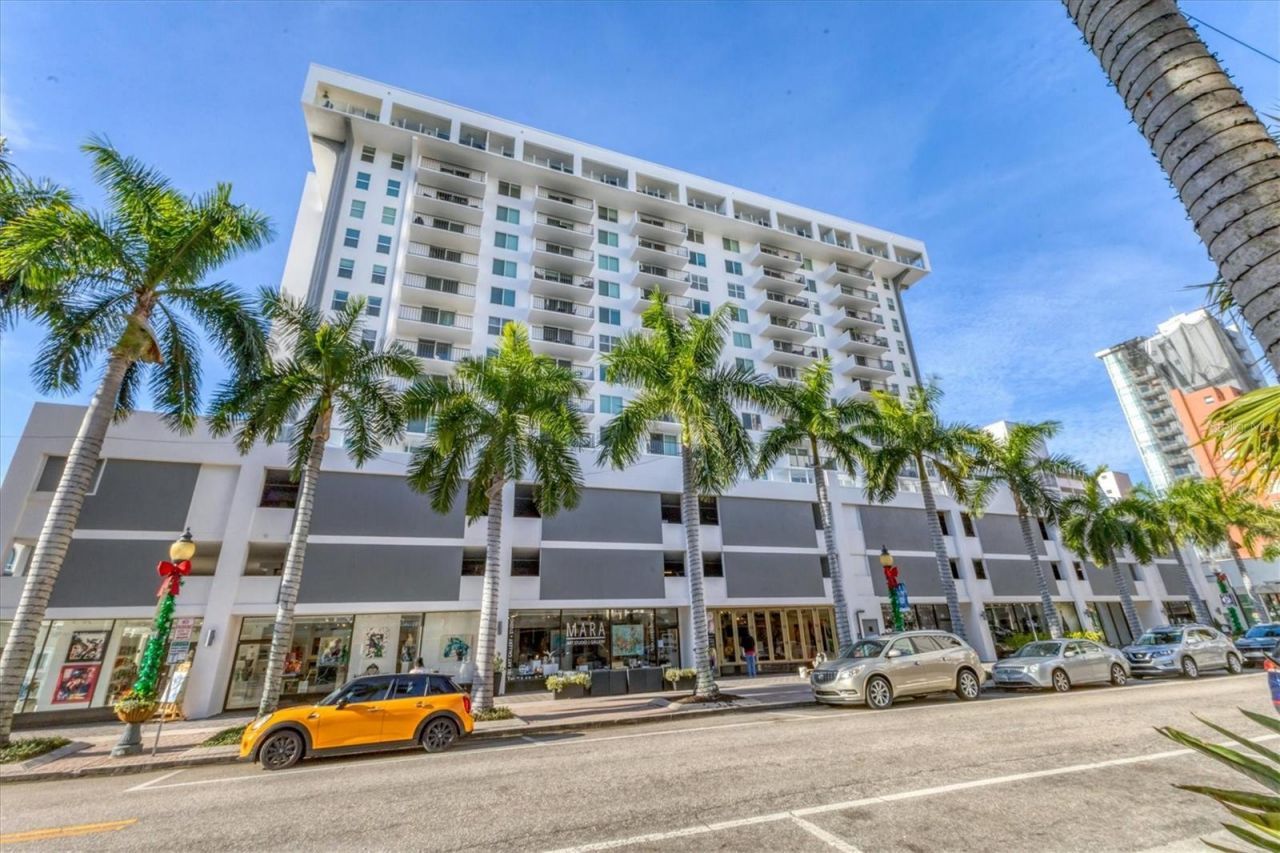 101 S Gulfstream Avenue, Unit 15E, Sarasota, FL 34236 Photo