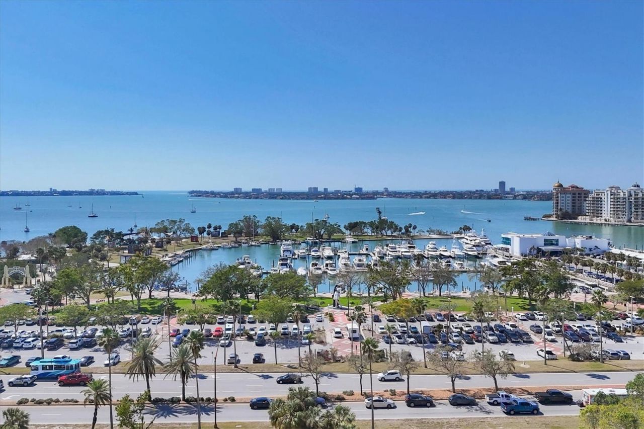 101 S Gulfstream Avenue, Unit 15E, Sarasota, FL 34236 Photo