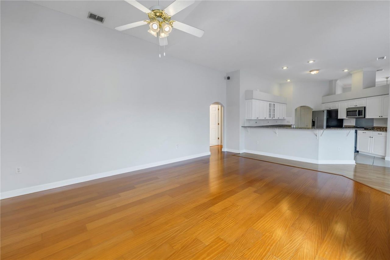 7380 Pebble Beach Lane, Seminole, FL 33777 Photo