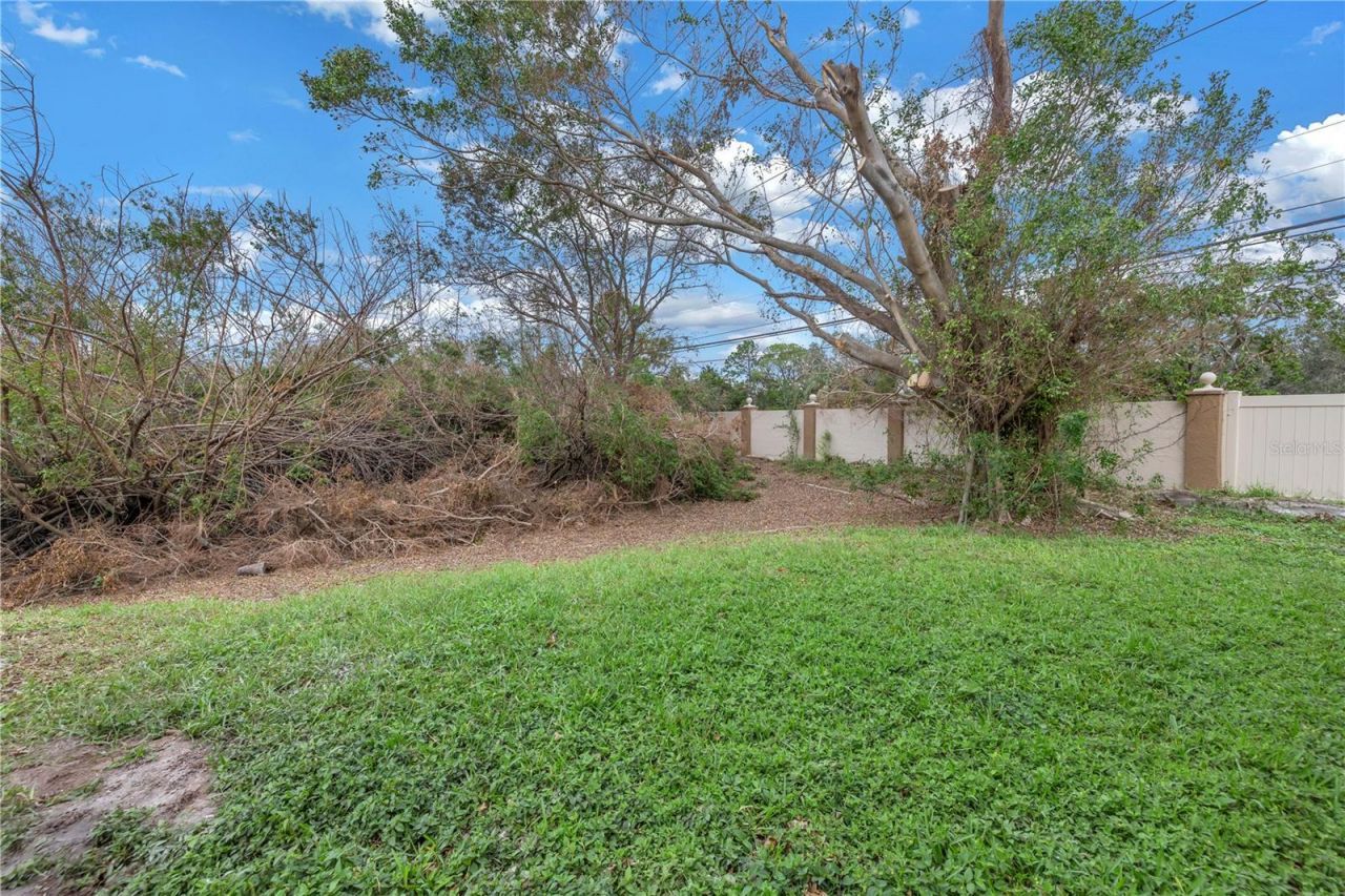 7380 Pebble Beach Lane, Seminole, FL 33777 Photo