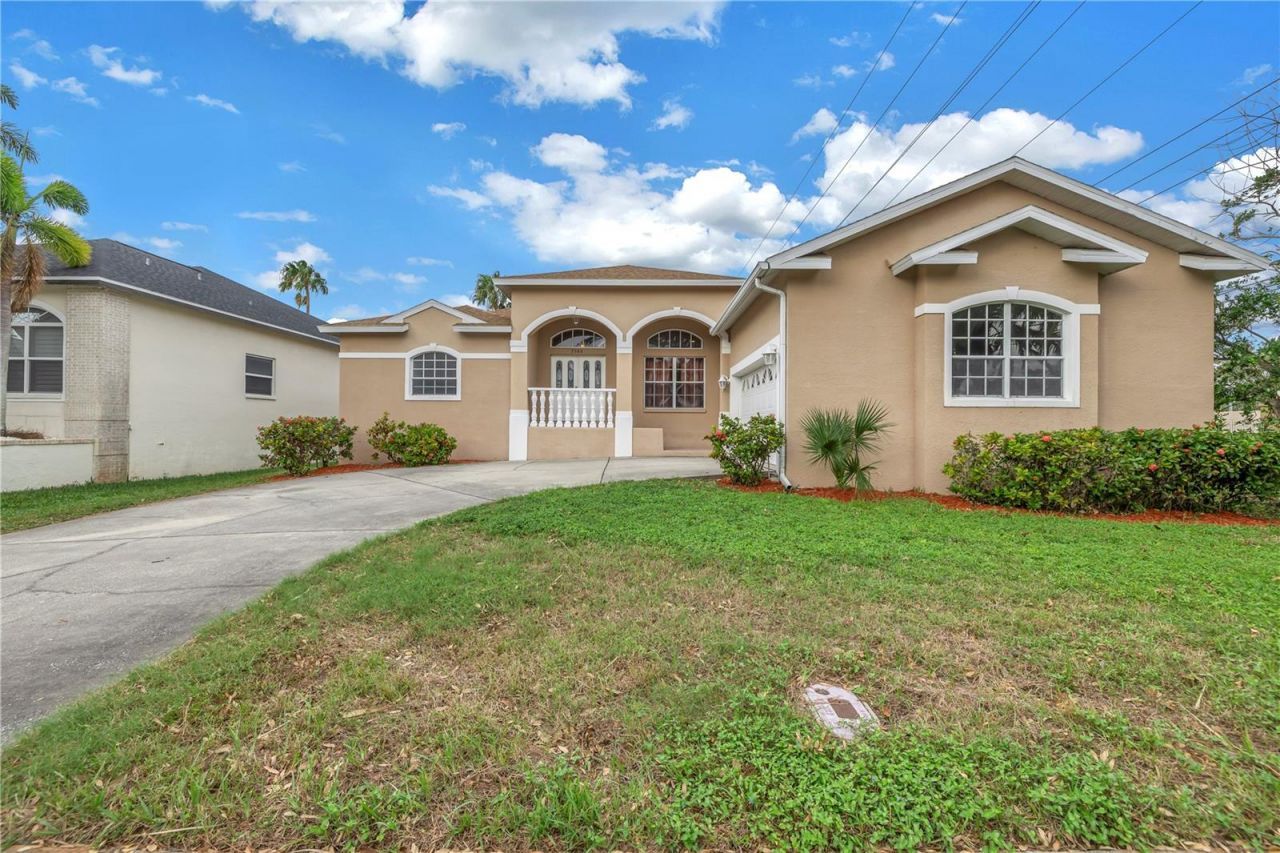 7380 Pebble Beach Lane, Seminole, FL 33777 Photo