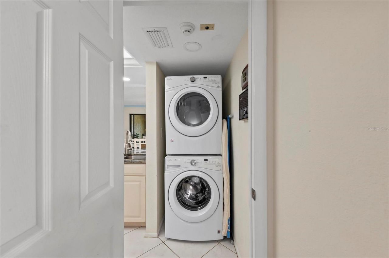 6342 Midnight Pass Road, Unit 212, Sarasota, FL 34242 Photo