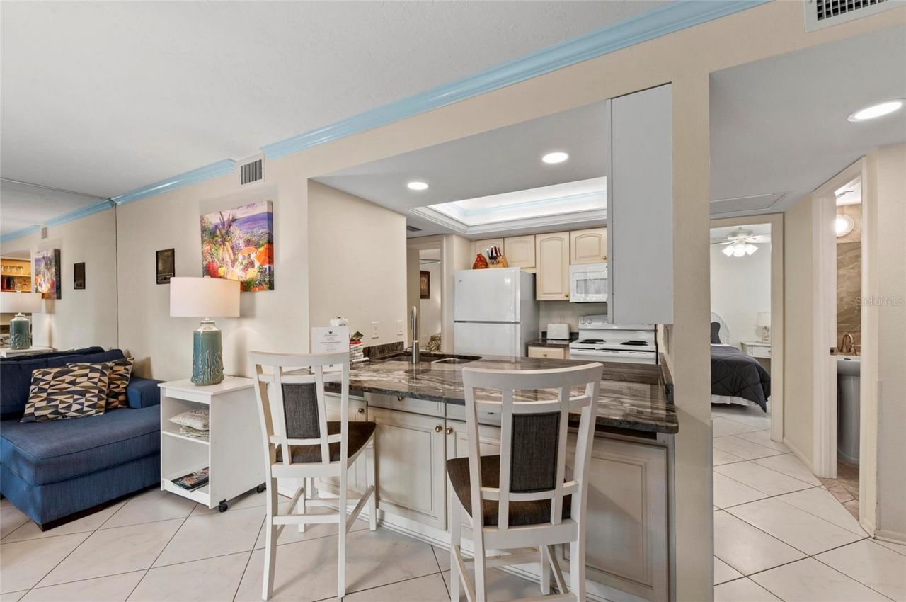 6342 Midnight Pass Road, Unit 212, Sarasota, FL 34242 Photo