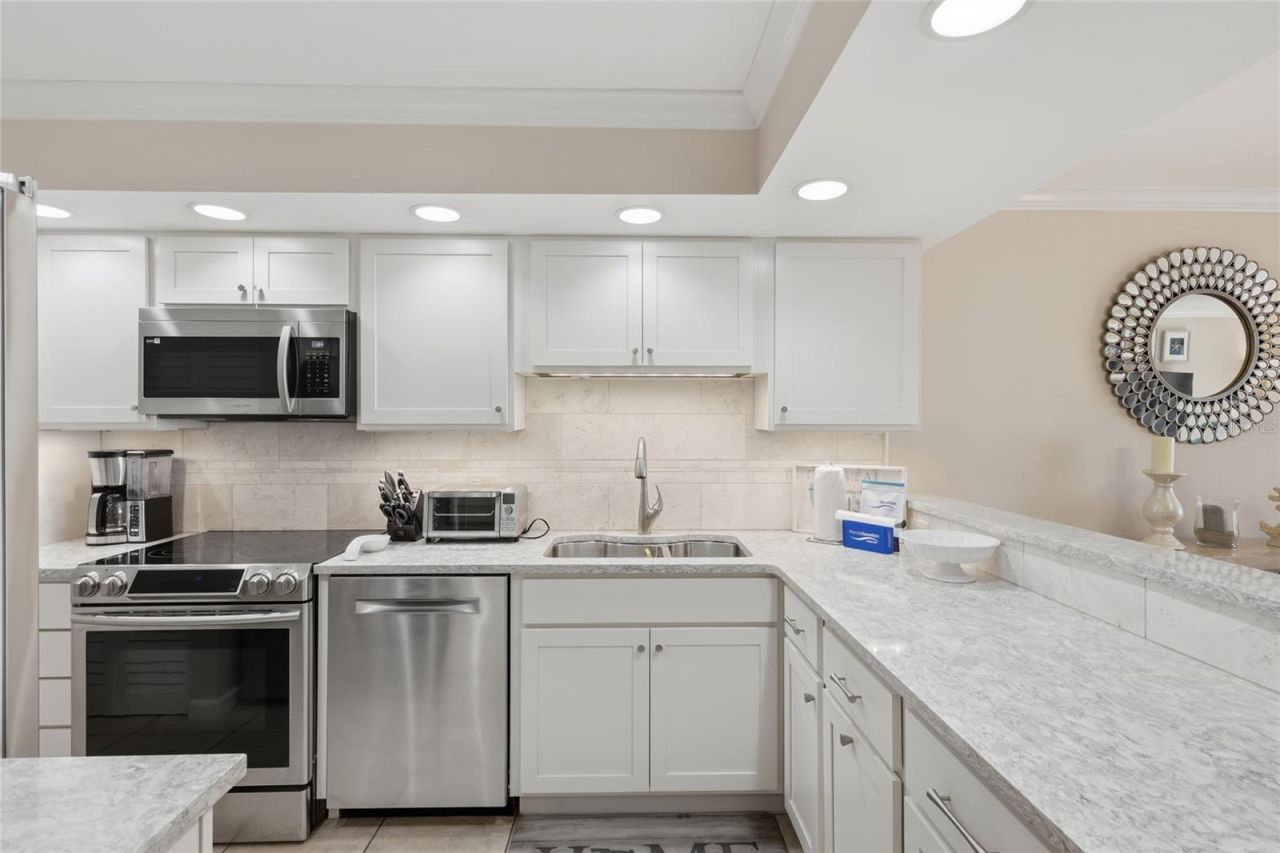 1975 Gulf Of Mexico Drive, Unit G4-309, Longboat Key, FL 34228 Photo