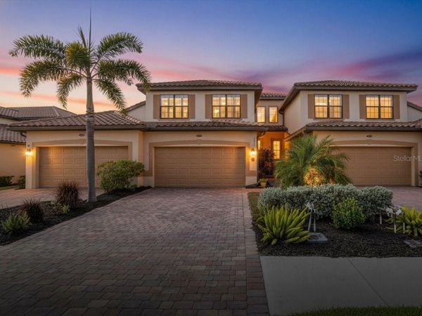 20201 RAGAZZA CIRCLE, Unit 201, VENICE, FL 34293