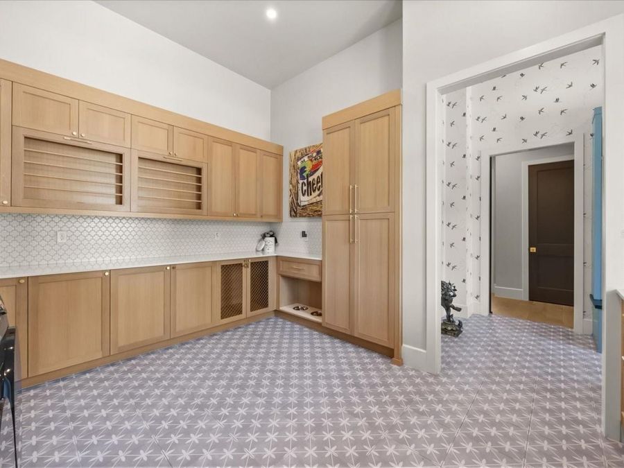 Property Image 70