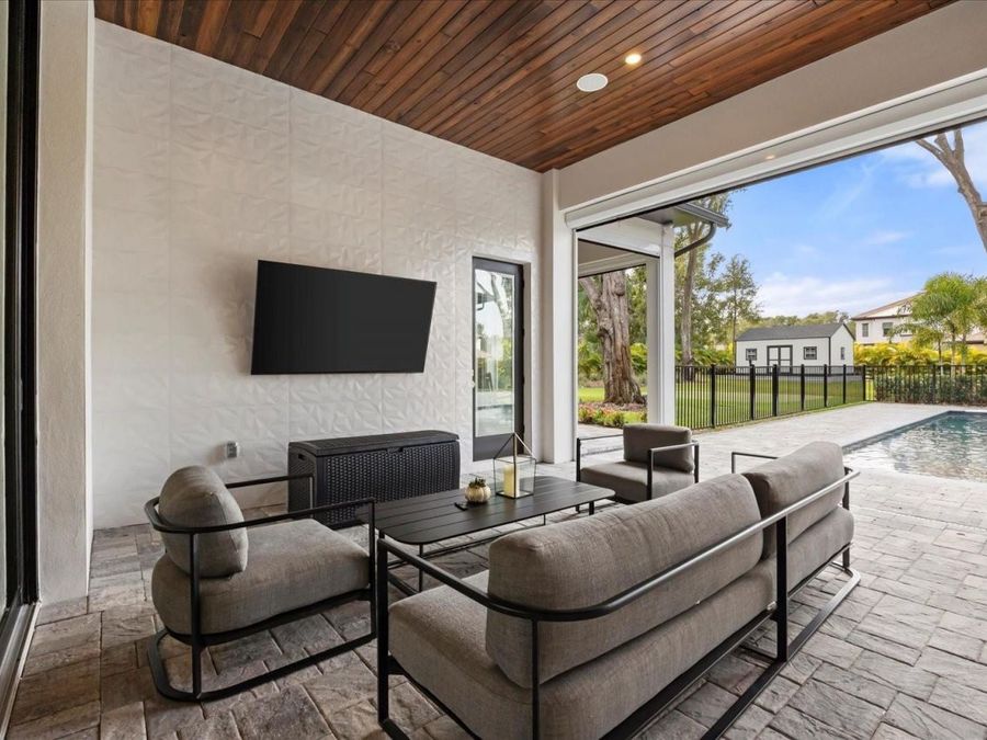 Property Image 80